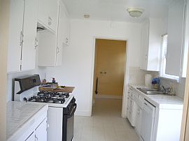 House for Rent, Reseda CA in Reseda, CA (Photo 2 of 6)