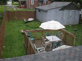 Pet Friendly Home in Conshohocken, PA