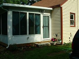 small house in Amherst, MA (Photo 4 of 4)