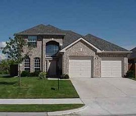 Large 4BR Home on Golf Course in Rowlett, TX