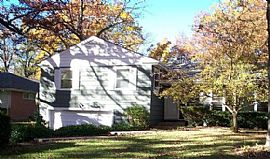 Spacious 3-story House for Rent w/ yard in Lake Bluff, IL