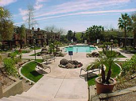 ASU Students Dream! Resort-Style! Gated! in Phoenix, AZ (Photo 3 of 6)