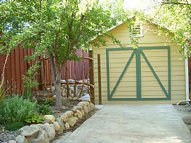 Guest Cottage-You pay NO utilities! in Simi Valley, CA