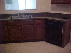 4 bed, 2.5 bath home, newer construction in Decatur, GA (Photo 3 of 6)