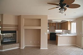 4 Bedroom and 3 baths Beautiful Home in Las Vegas, NV (Photo 2 of 6)