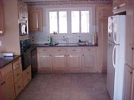 4 bed, 3 bath home on river with acrage in Fairburn, GA (Photo 3 of 6)