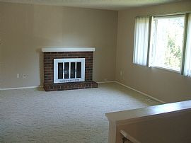 Bothell area Duplex in Bothell, WA (Photo 2 of 6)