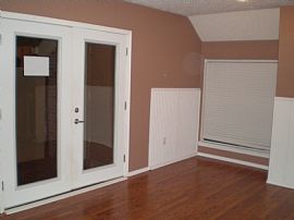 Cute Condo Quiet Community in Alpharetta, GA (Photo 3 of 6)