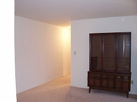 Great location, quiet, safe, spacious co in Cranbury, NJ