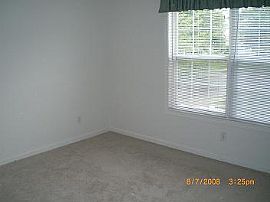 Great 3 Bed in Acworth in Acworth, GA (Photo 5 of 6)