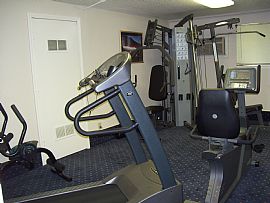 FREE Heat/Hot Water & NO application fee in Westfield, MA (Photo 3 of 4)