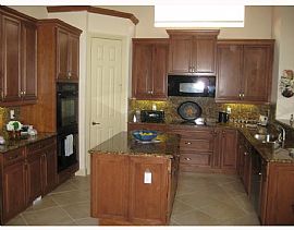 Luxurious 4 Bedroom Upgraded Home  in Delray Beach, FL (Photo 2 of 6)