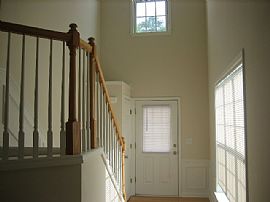 3 bed, 2.5 bath townhome 2-car garage in Kennesaw, GA (Photo 4 of 6)