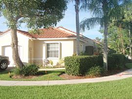 BEAUTIFUL ***2/2 VILLA WITH EXTRA ROOM** in Pembroke Pines, FL