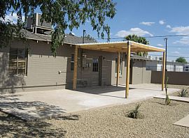 Cute remodeled house in heart of Eloy, A in Eloy, AZ (Photo 2 of 4)