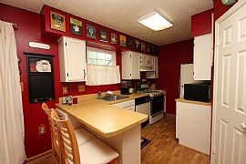 Beautiful townhouse in Germantown, MD (Photo 2 of 6)