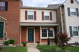 Beautiful townhouse in Germantown, MD (Photo 5 of 6)