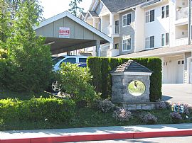 3br/2ba Condo w/ attached 2 car garage - in Lynnwood, WA (Photo 1 of 5)