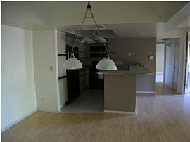 2 bed/bath CONDO **1 month free rent** in Scottsdale, AZ (Photo 2 of 3)
