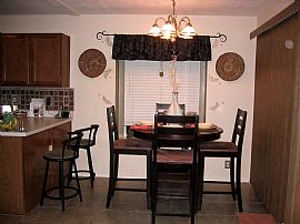 Totally Updated bi-level - PETS ALLOWED! in San Antonio, TX (Photo 3 of 6)