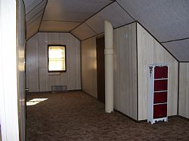 Spacious One Bedroom w/Large Loft in Old Hickory, TN (Photo 4 of 6)