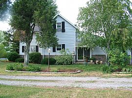 Rural Single Family Home in Lima, OH (Photo 2 of 6)