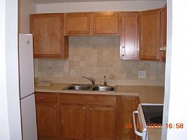 Stuart/Palm City 2br.1ba. Duplex in Palm City, FL (Photo 5 of 6)