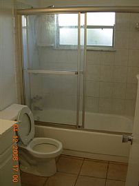 Stuart/Palm City 2br.1ba. Duplex in Palm City, FL (Photo 6 of 6)