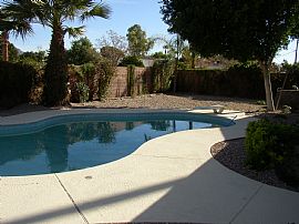 Remodeled 3Bd, 2 Bath, with pool in Phoenix, AZ (Photo 2 of 2)