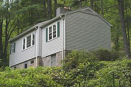 Quality Cottage in Saugerties, NY (Photo 2 of 4)