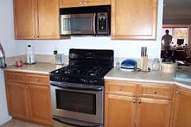 3 bedrom Condo Sherman Oaks CA in Sherman Oaks, CA (Photo 3 of 4)