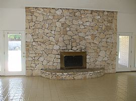 4/4/2Pool3200SqFt$3250MoMidway&RoyalArea in Dallas, TX (Photo 3 of 6)