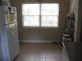 3BR/2BA completely fenced corner lot in Panama City, FL (Photo 4 of 5)