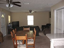 3BR/2BA completely fenced corner lot in Panama City, FL (Photo 5 of 5)