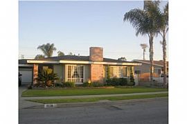 3 bed 2 bath Great house! in Pico Rivera, CA