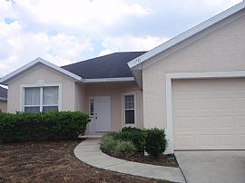  Pool Home on Lake and Golf Course in Davenport, FL