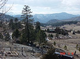 3 bdrm Mtn Home w/HUGE workshop garage in Drake, CO (Photo 3 of 5)
