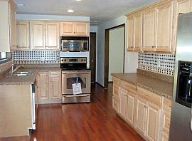 Your DREAM rental! New remodel 1.67 acre in Rochester, WA (Photo 2 of 6)