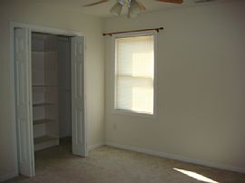 Beautiful Apartment, majestic views in Northford, CT (Photo 5 of 6)