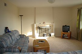 House to Share in Vandenberg Village, CA (Photo 1 of 2)