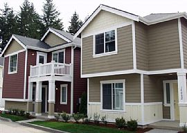 Beautiful Townhomes in Kimberly Gardens in Tacoma, WA