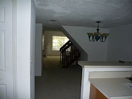 Pinebrook Estates 2 bdrm 2.5 bath, FP+ in Largo, FL (Photo 6 of 6)