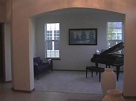 Golf Course Home For Rent in Kenosha, WI (Photo 4 of 6)