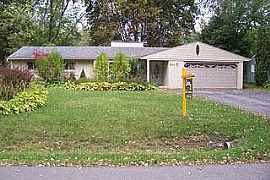 Beautiful Ranch Home in Sylvan Lake in Sylvan Lake, MI