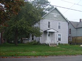Large Single Home on quiet street in Elmira, NY