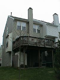 End Unit Garage Townhouse in Germantown, MD (Photo 6 of 6)