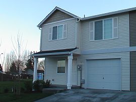 $1195 / 3br - $200 Off First Month New Townhome Van Mall        in Vancouver, WA