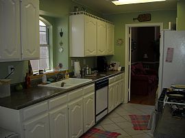 Beautiful Family Home in Cedar Hill, TX (Photo 3 of 6)