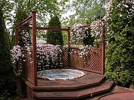 Beautiful luxurious home in Renton, WA (Photo 3 of 5)