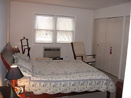 Great 2bd/2ba apt Heat-Water Includ in Oak Park, IL (Photo 3 of 6)